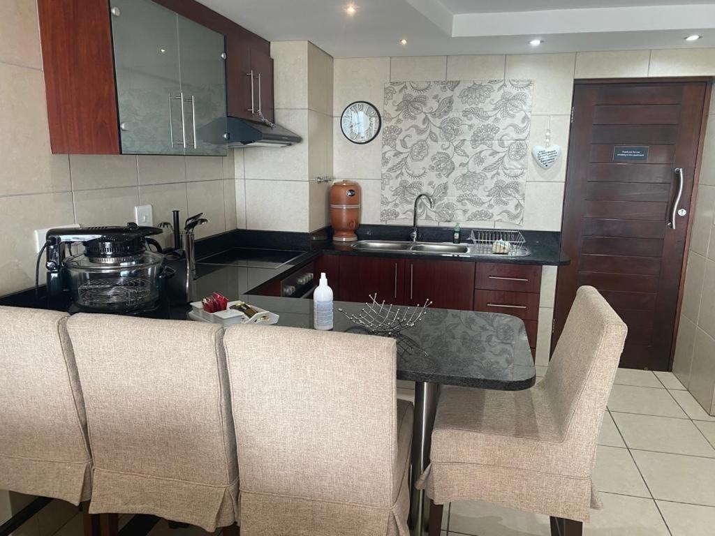 Seafront Apartment In Mossel Bay Exteriér fotografie